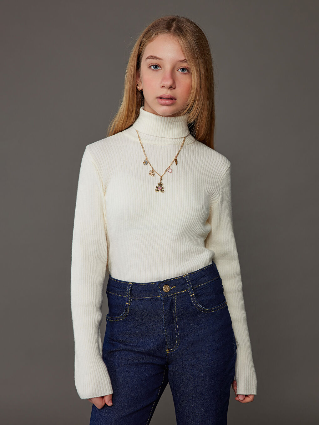 Ekru Balıkçı Yaka Kız Çocuk Triko Kazak