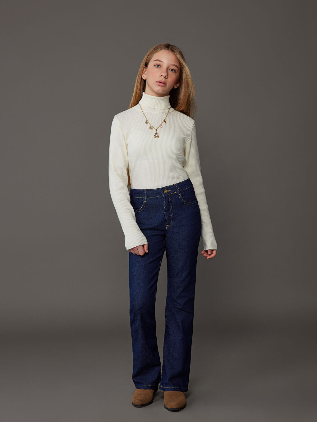 Ekru Balıkçı Yaka Kız Çocuk Triko Kazak-1