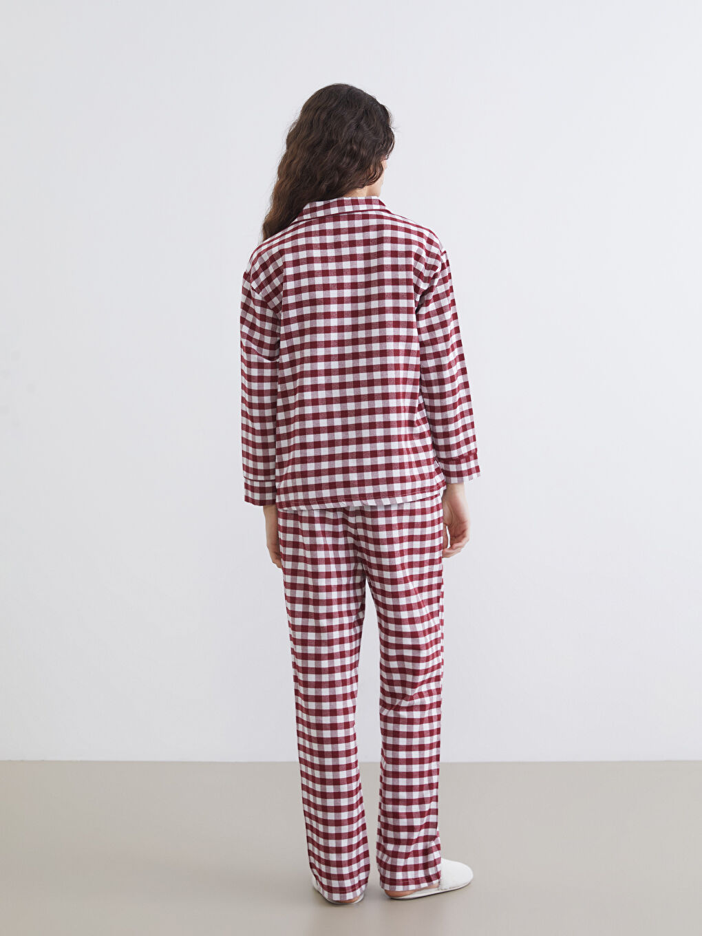 Kırmızı Gömlek Yaka Ekose Kadın Pijama Takımı-3