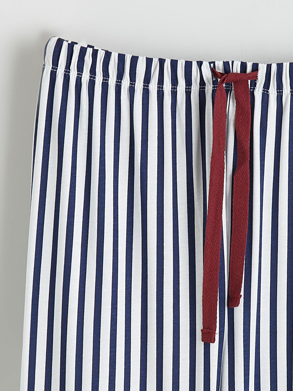 Collared Neck Striped Women's Pyjama Set-16