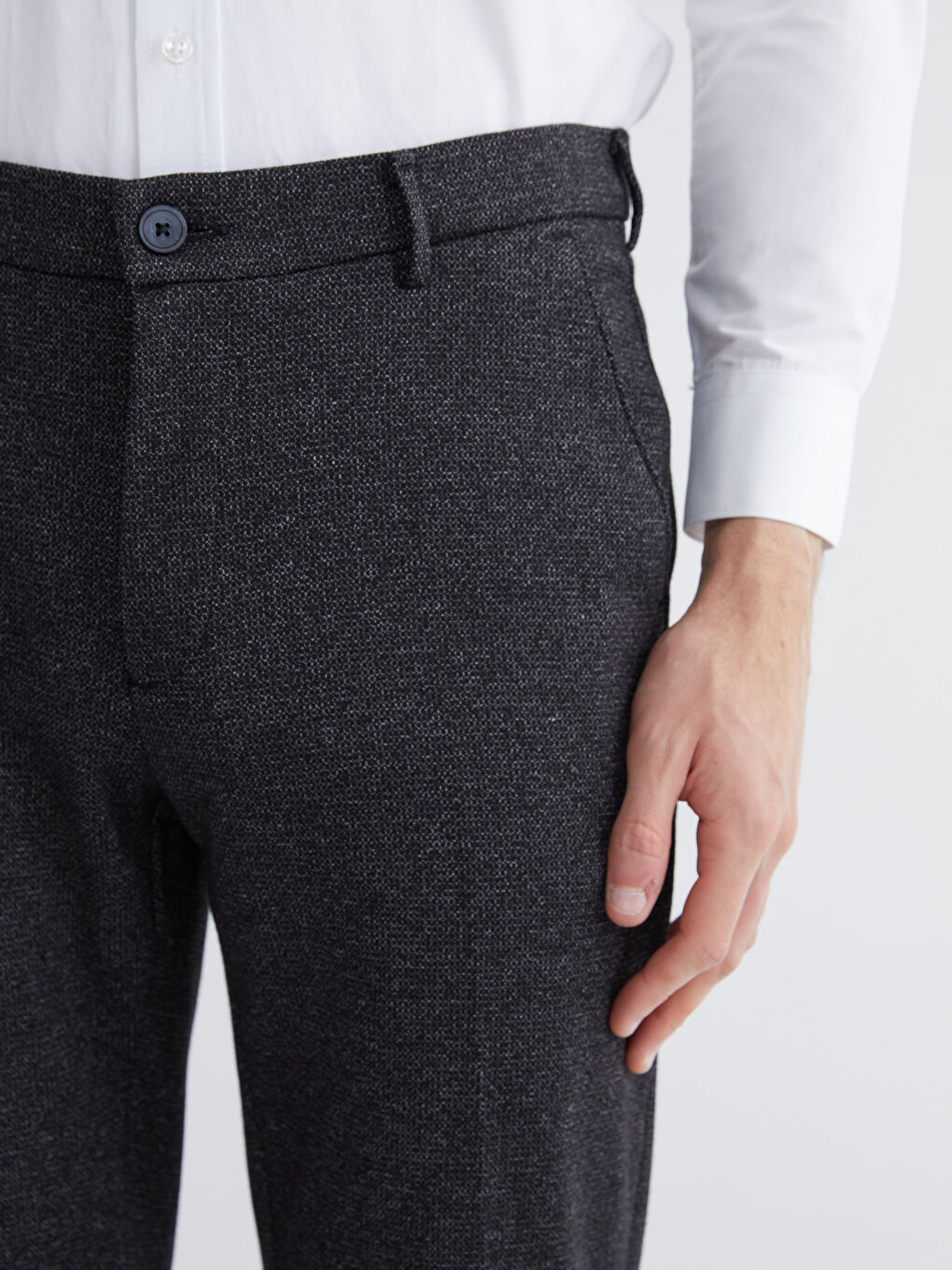 Siyah Standart Kalıp Erkek Pantolon-2