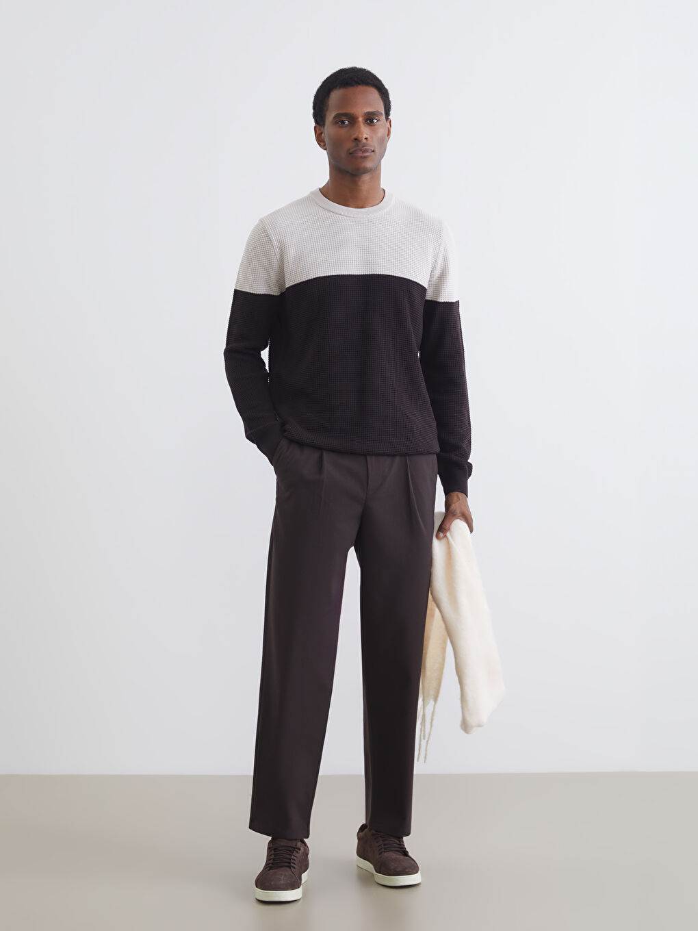 Kahverengi Bisiklet Yaka Renk Bloklu Erkek Triko Kazak-1