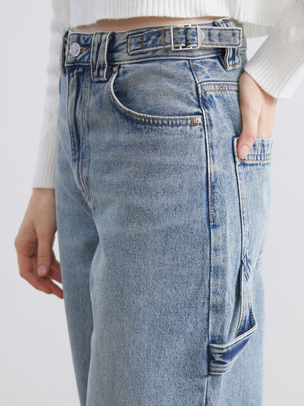 Baggy Fit Women's Jeans-2