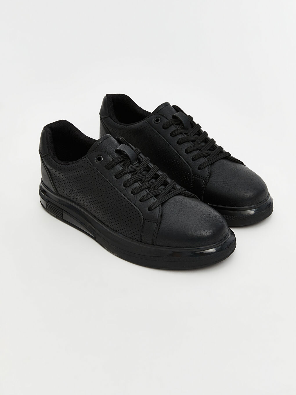 Siyah Deri Görünümlü Erkek Spor Ayakkabı