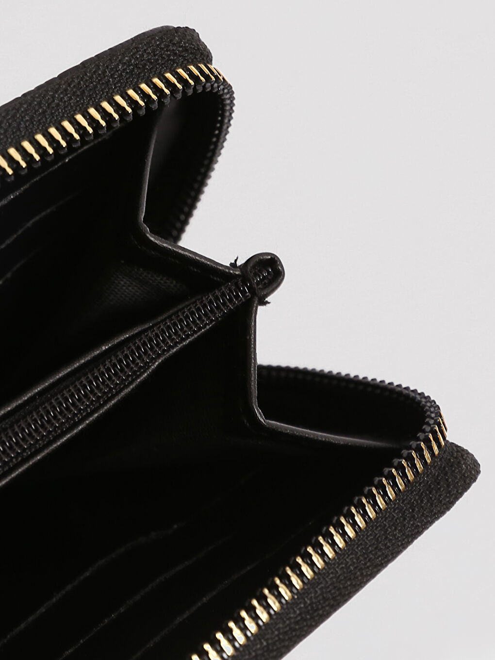 Crocodile Leather Look Women's Wallet-2