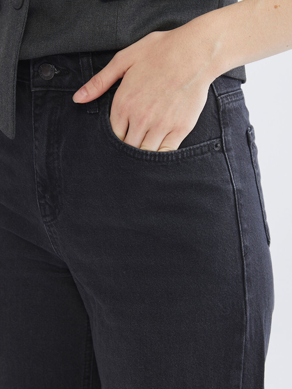 Siyah Straight Fit Kadın Jean Pantolon-2