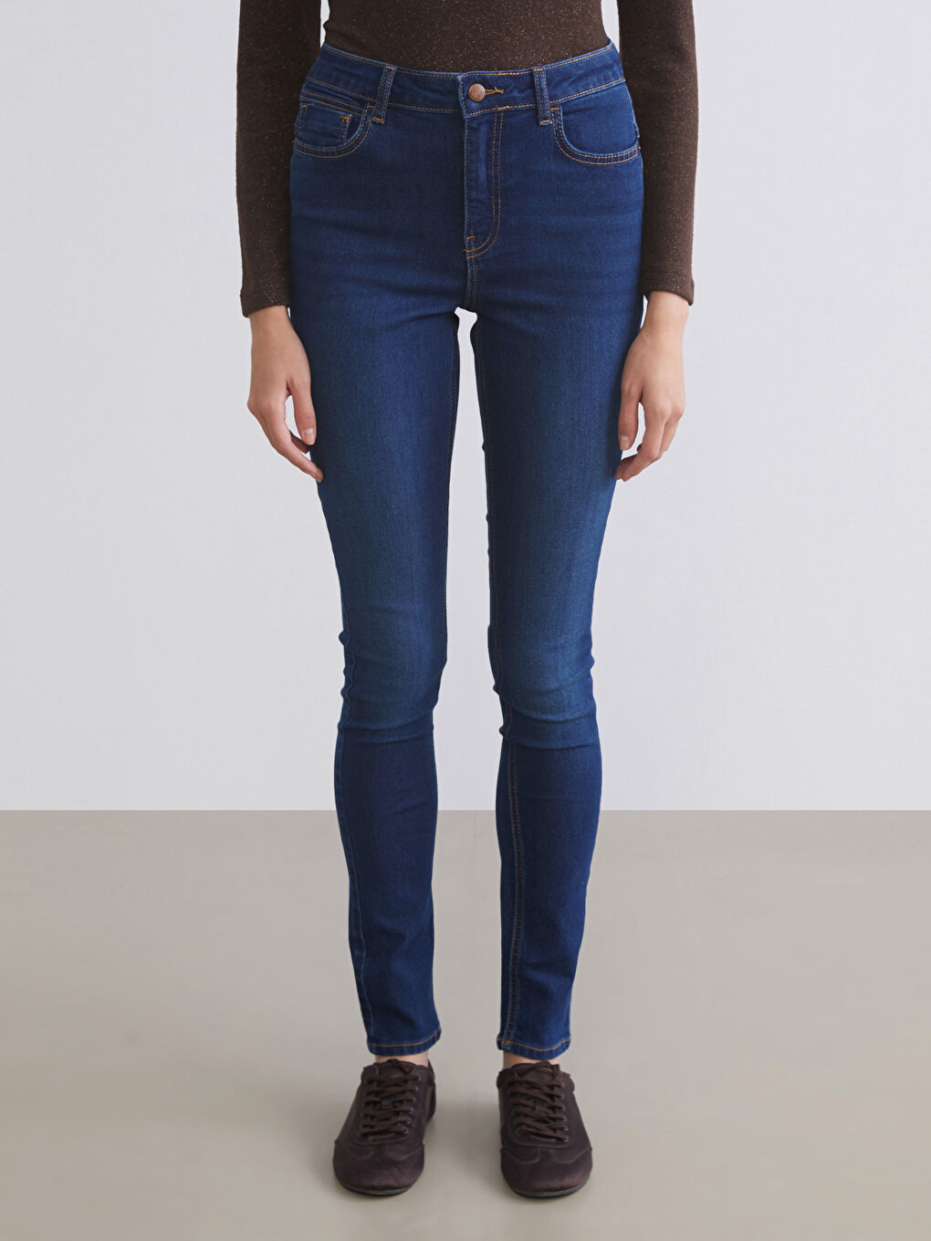 İndigo Normal Bel Push Up Kadın Jean Pantolon-1