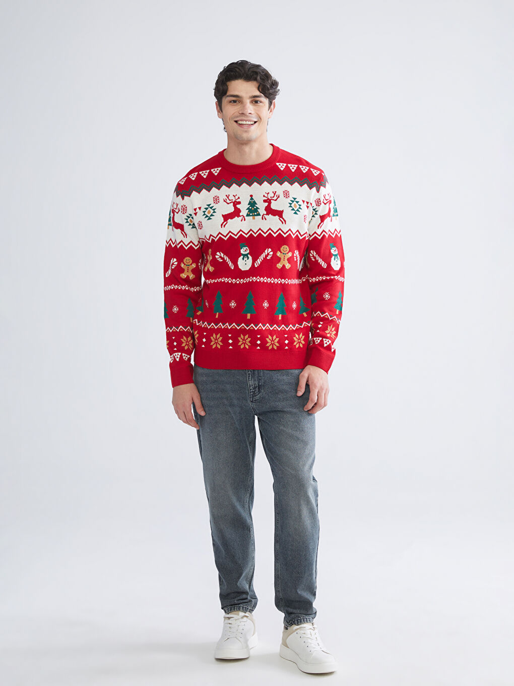 Светр з круглим вирізом горловини на різдвяну тематику для чоловіків з трикотажу-1
