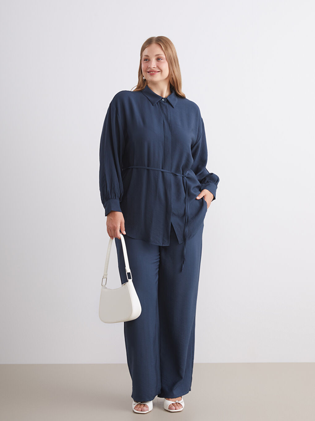 LCW Modest Textured Women's Shirt Tunic -W5H880Z8-HJT