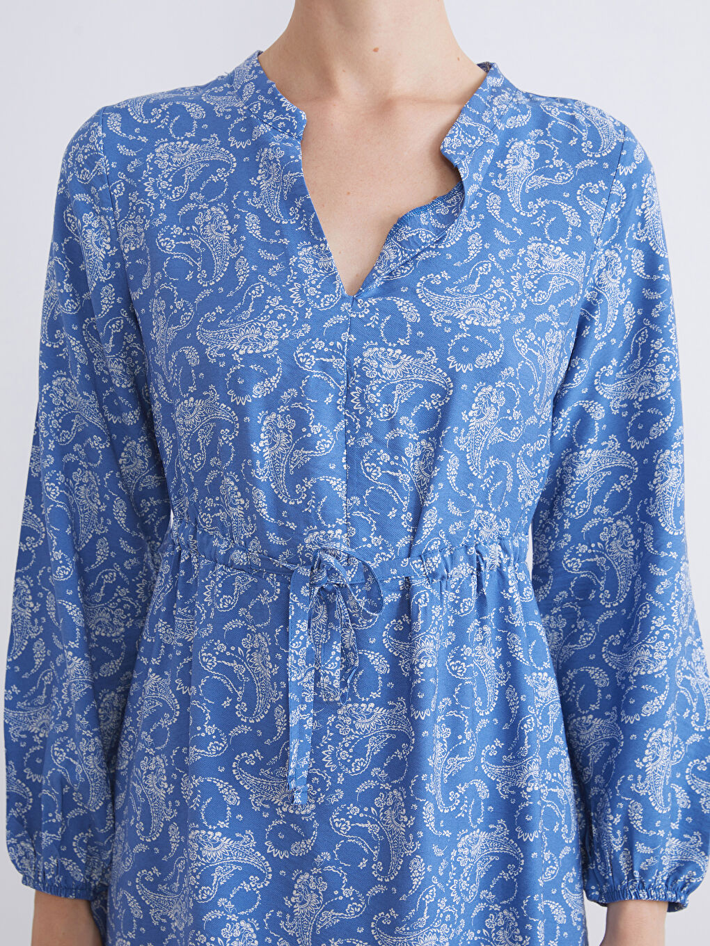 Mavi Kaçık Yaka Çiçekli Mini Elbise-3