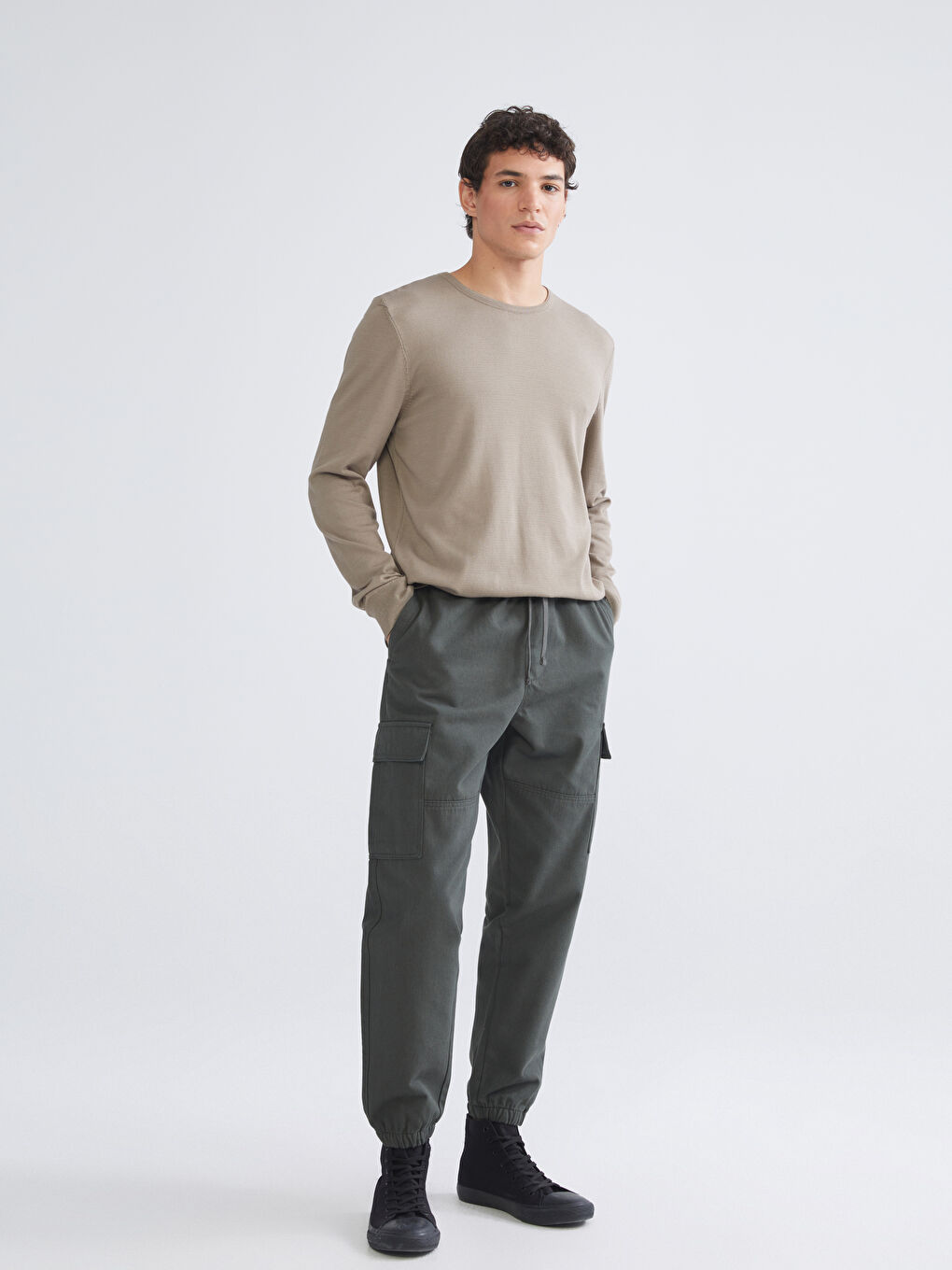 Ерлер жасыл Карго шалбар