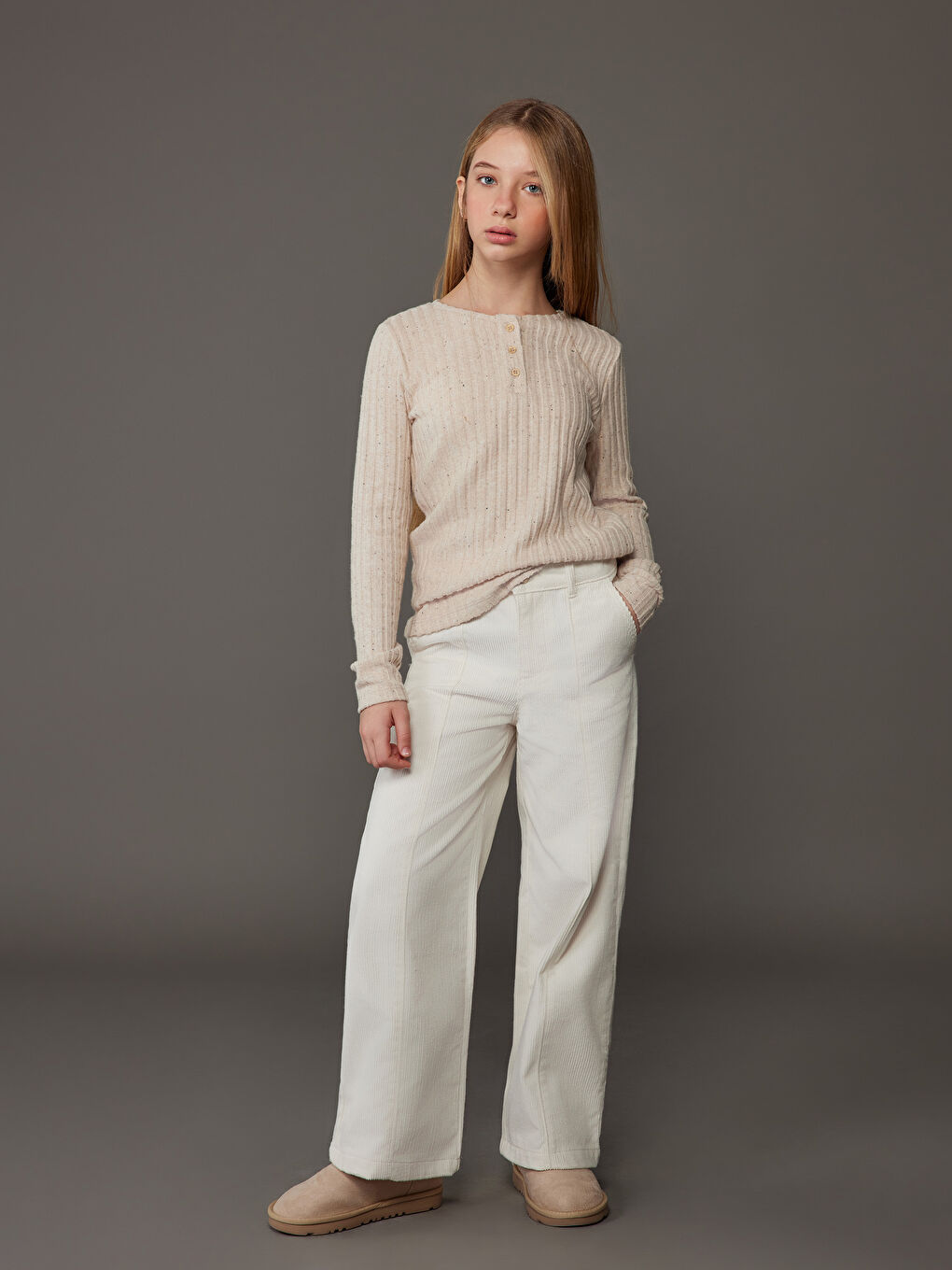 Crew Neck Girls' T-Shirt-1