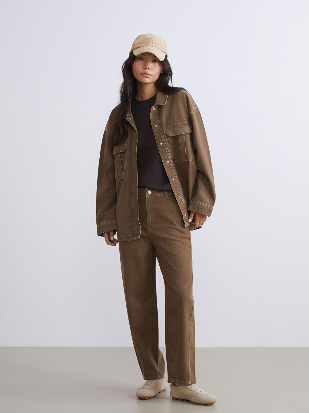 جاكيت جينز نساء ياقة قميص أوفرسايز-2