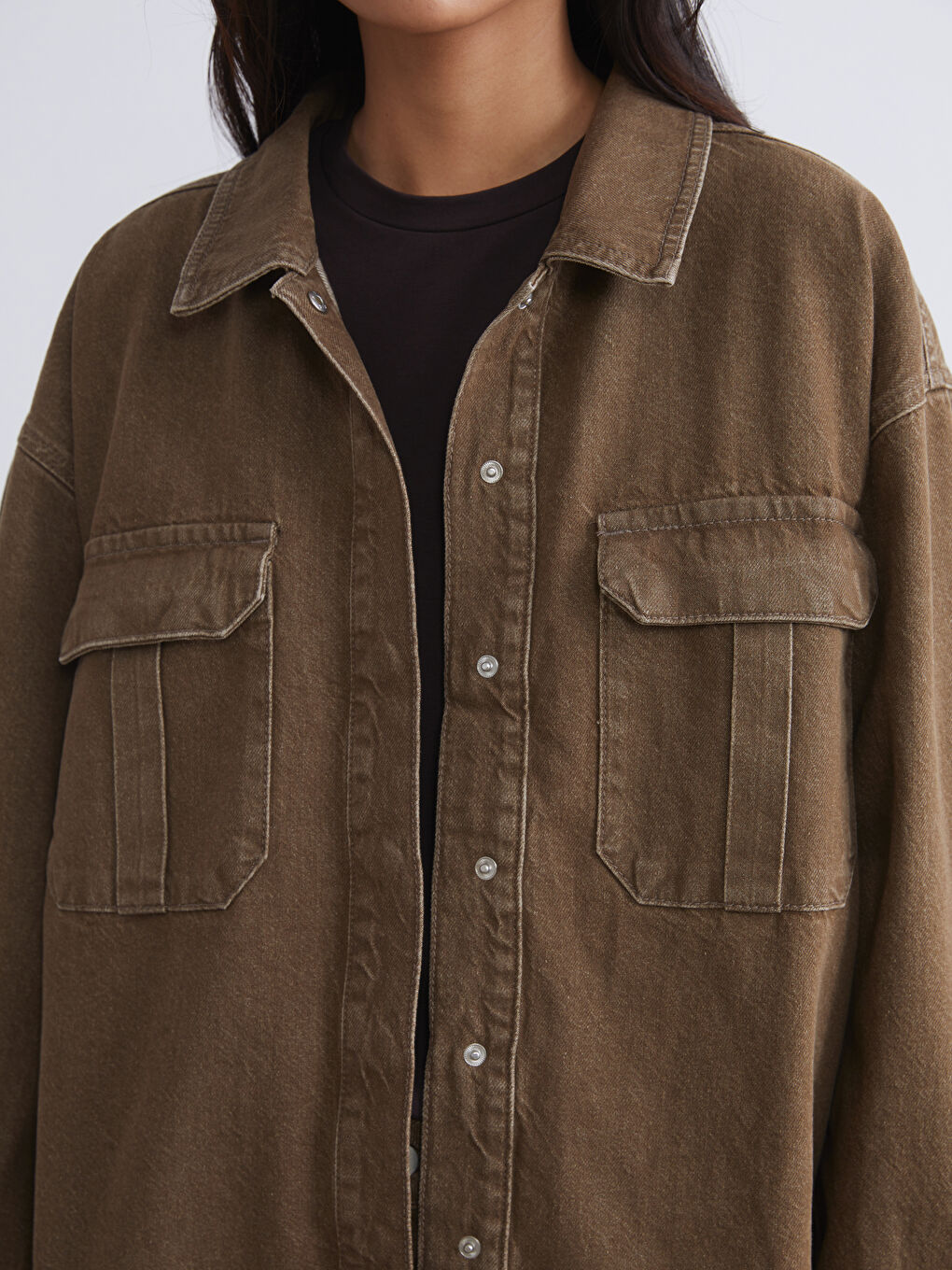 جاكيت جينز نساء ياقة قميص أوفرسايز-3