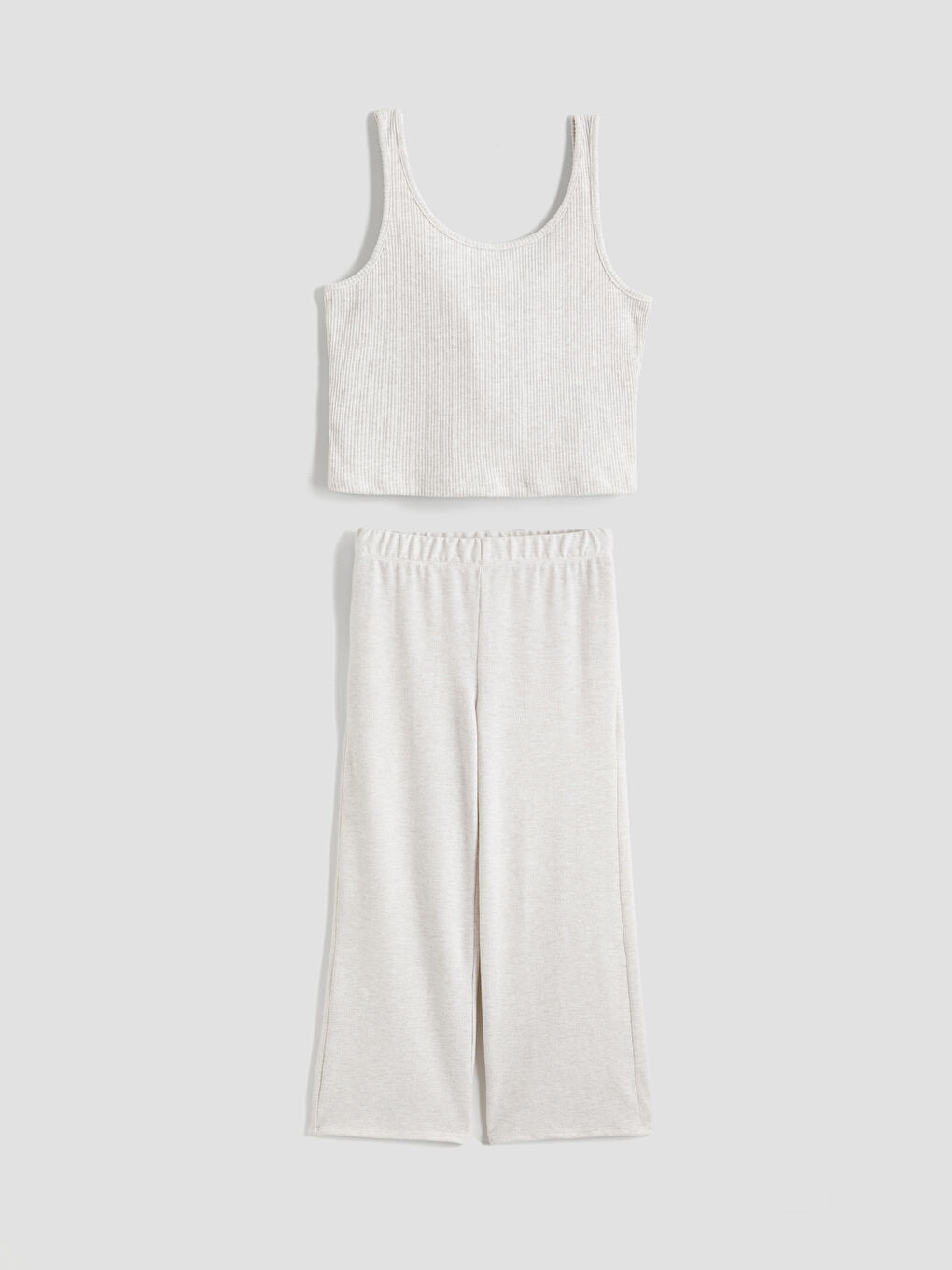 Ekru U Yaka Kadın Pijama Takımı-4