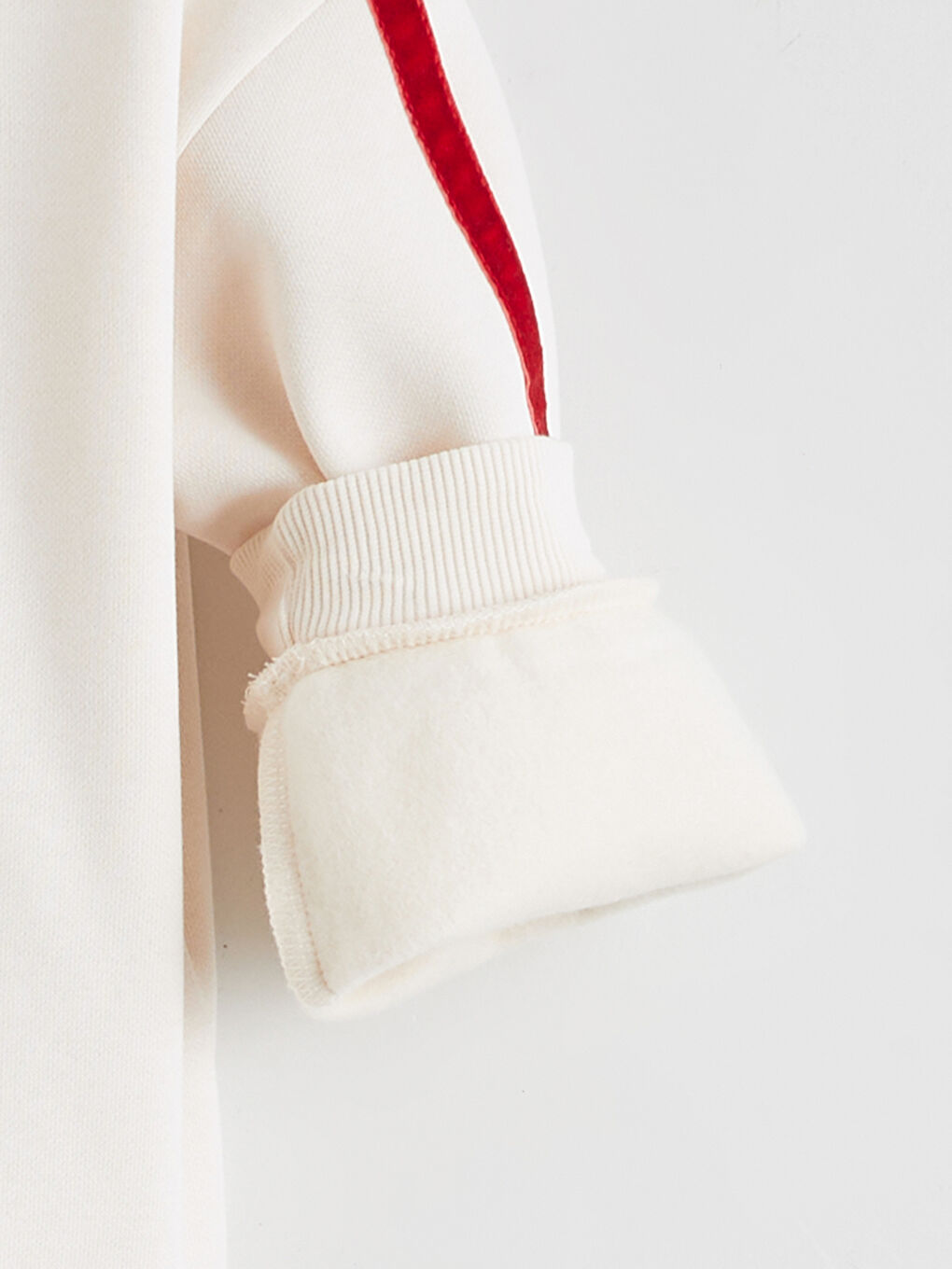 قميص رياضي طوبي مصفر فتاة-1