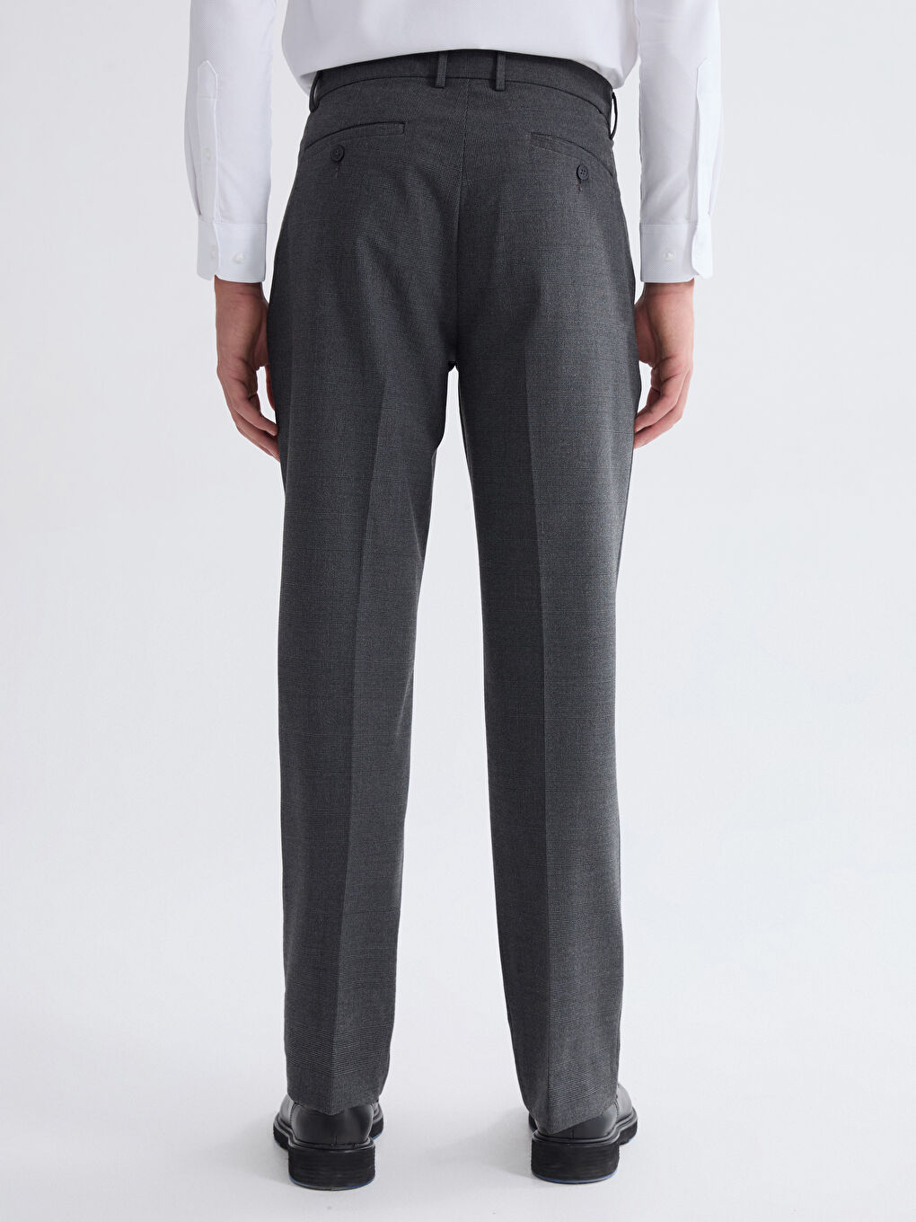 Siyah Standart Kalıp Ekose Erkek Pantolon-3