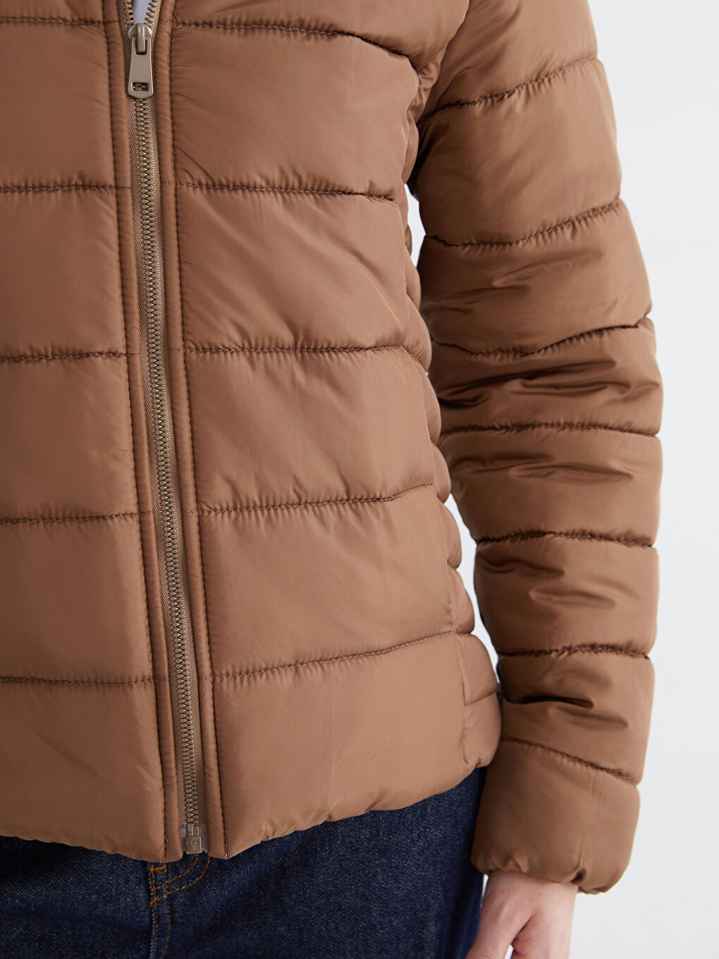 Kahverengi Kürk Kapüşonlu Kadın Şişme Mont-2