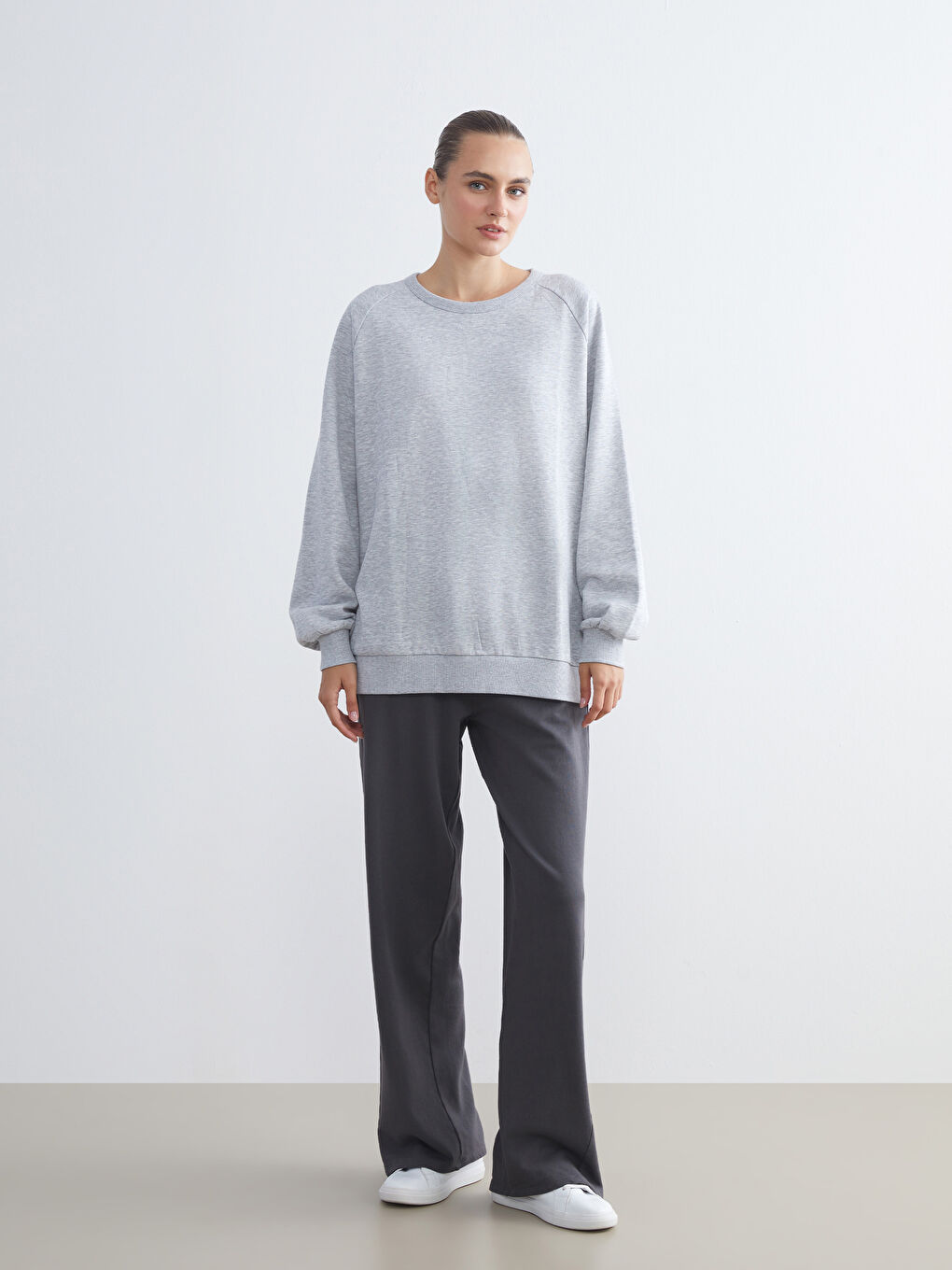 Crew Neck Oversize Women's Sweatshirt-1