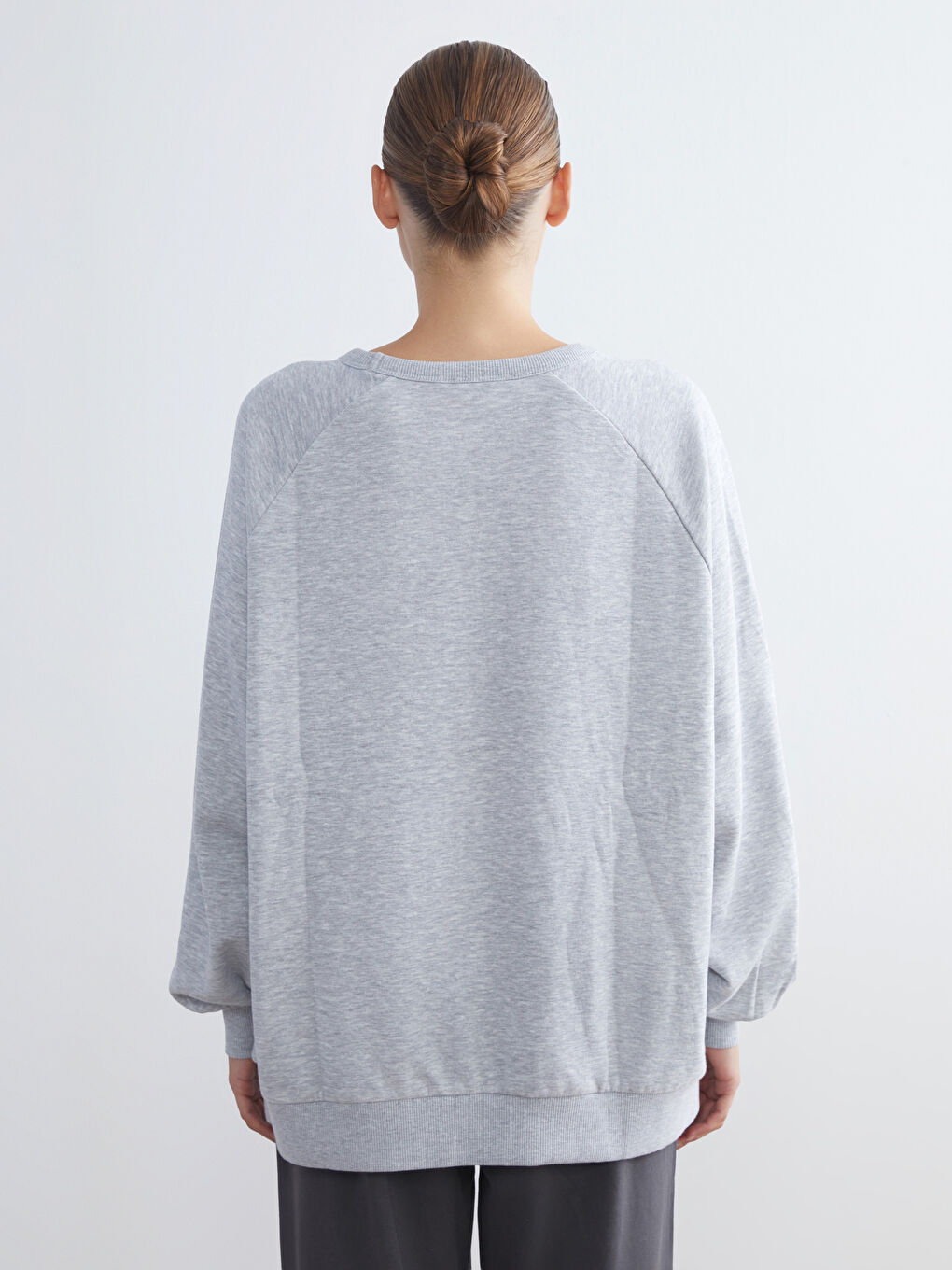 Crew Neck Oversize Women's Sweatshirt-3