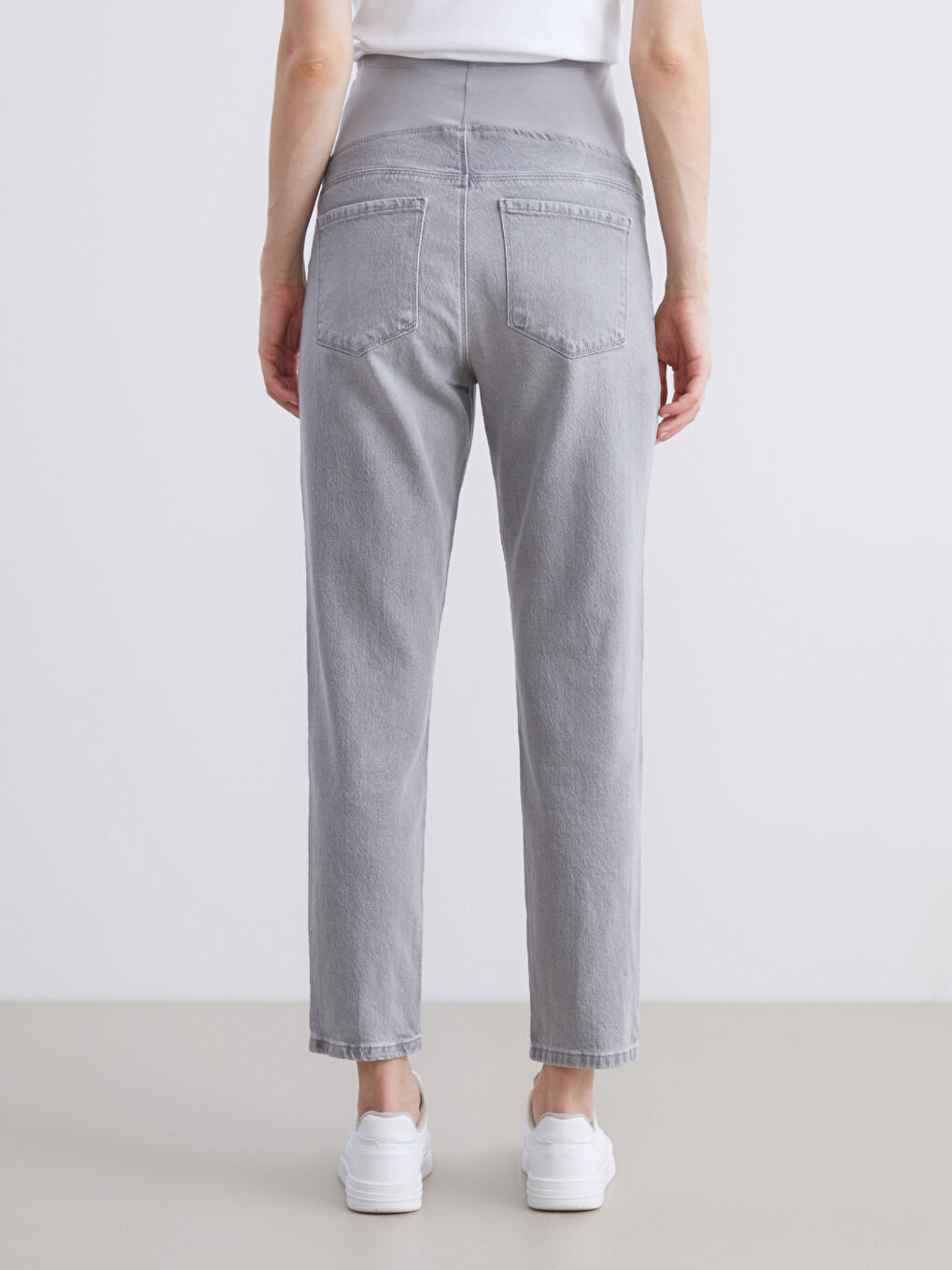 Belly Panel Mom Fit Maternity Jeans-3