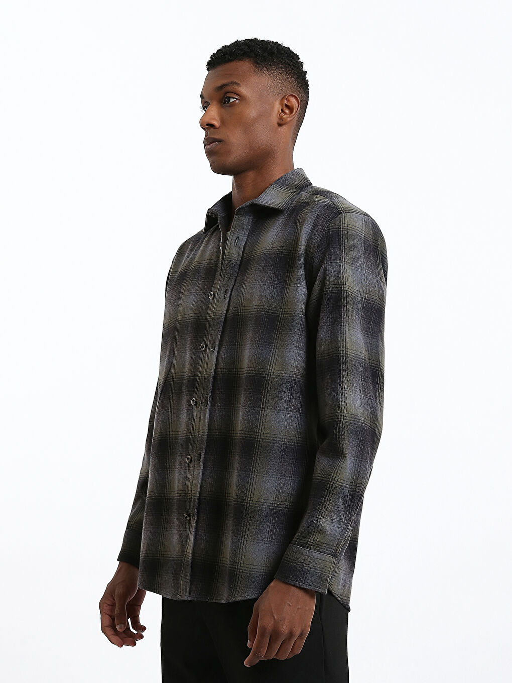 قميص فلانيل رجالي بنقشة مربعات وأكمام طويلة وقصة عادية-3