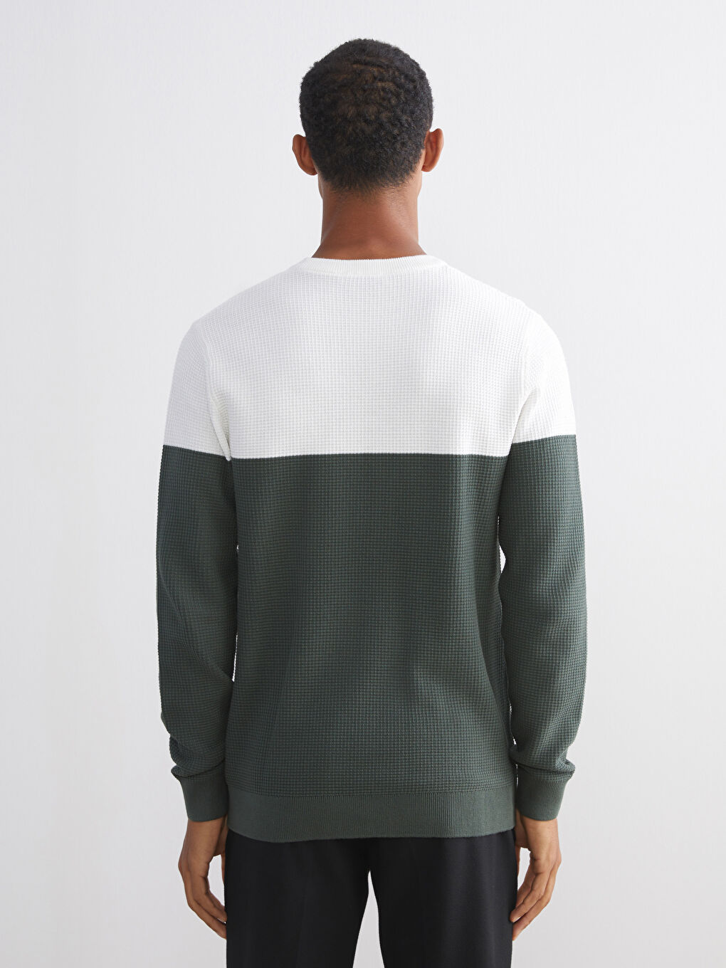 Crew Neck Color Block Men's Knitwear Sweater-3