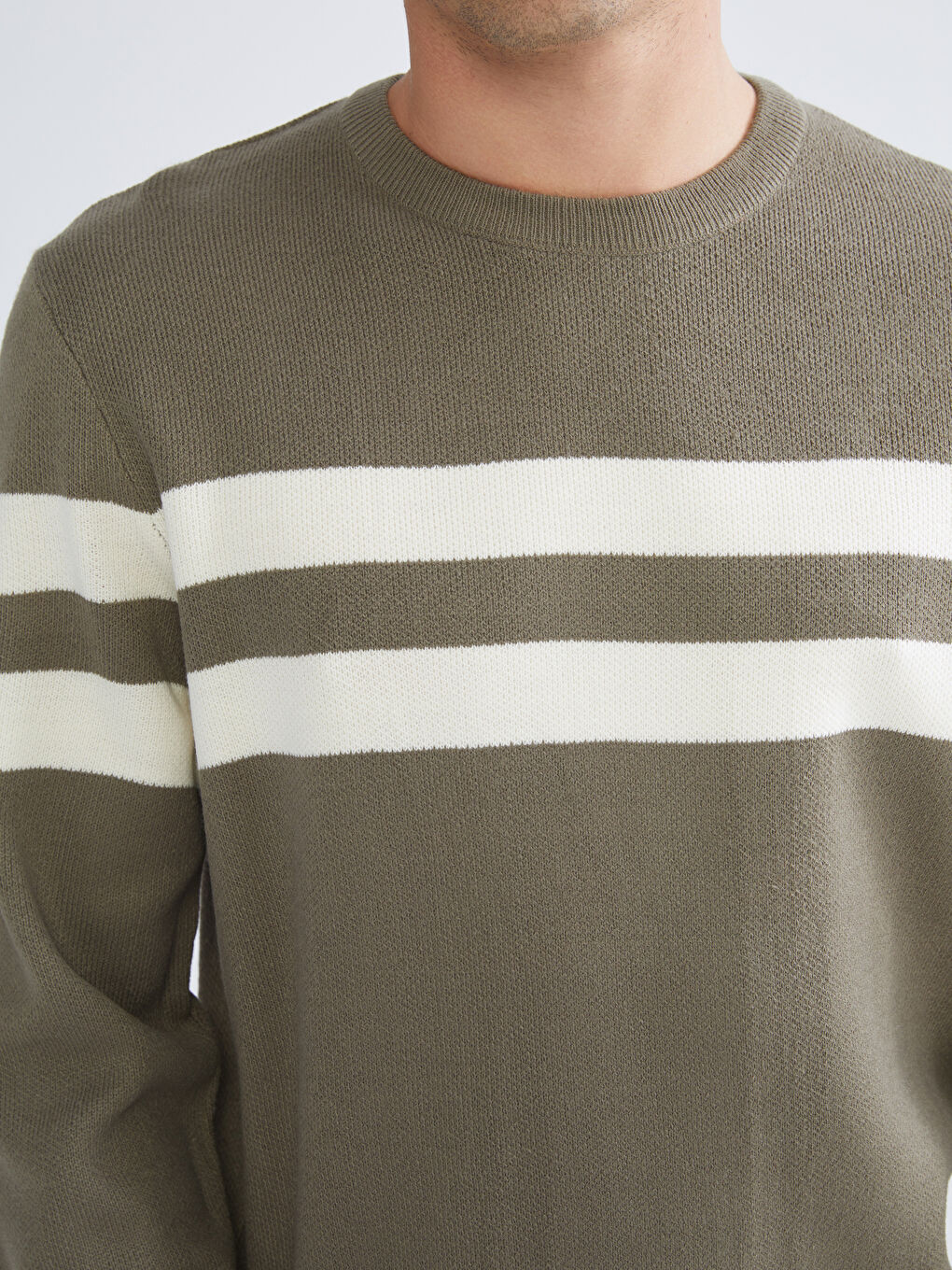 Crew Neck Striped Men's Knitwear Sweater-2