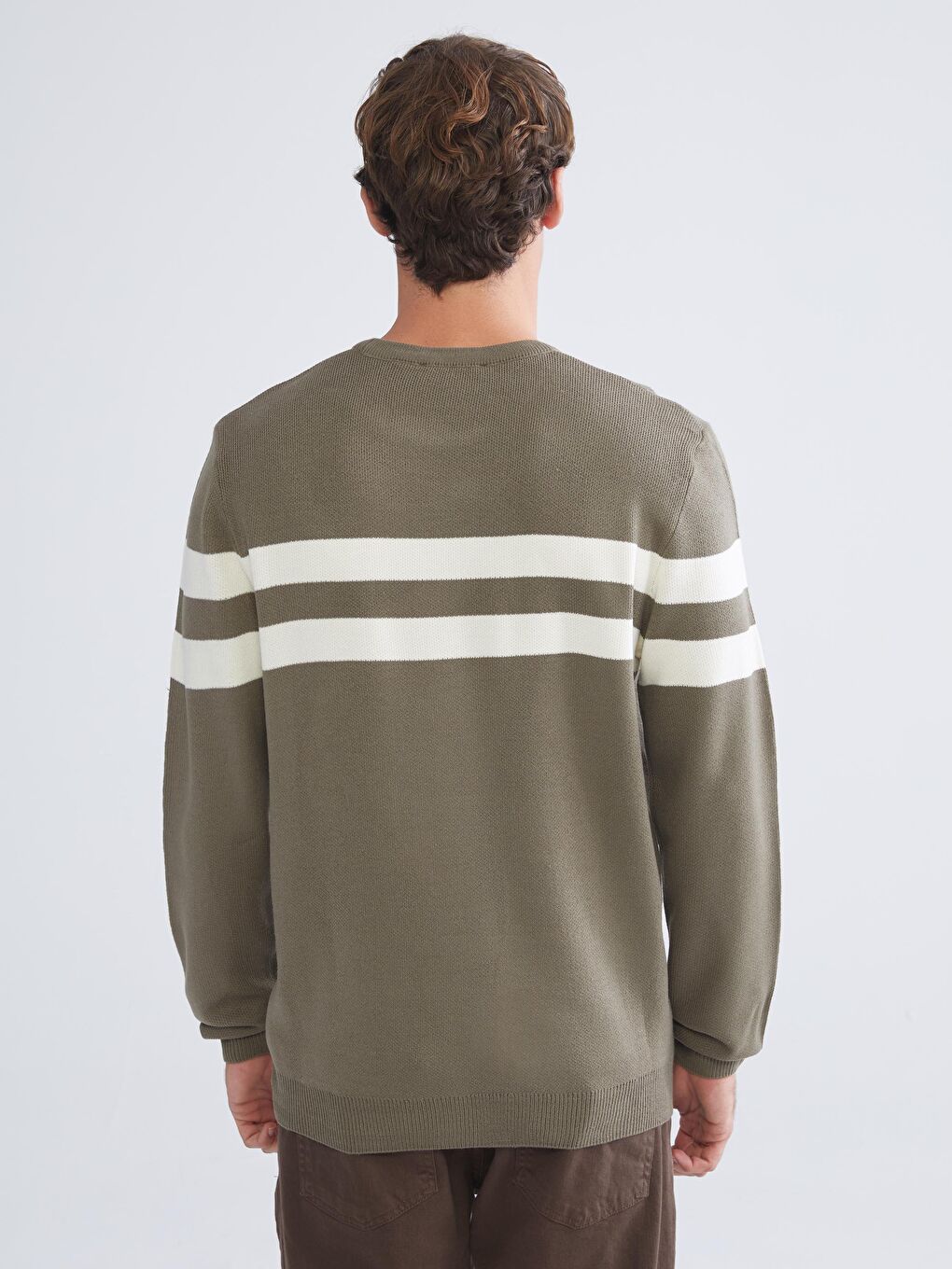 Crew Neck Striped Men's Knitwear Sweater-3