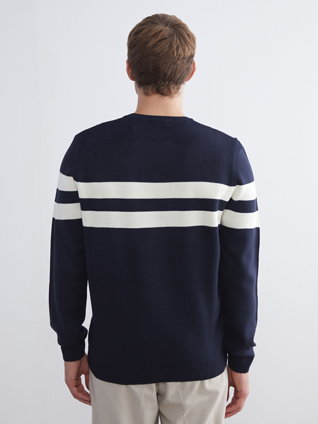 بلوز یه‌خه‌ خڕ خەتخەت بۆ پیاوان تریکۆ-3