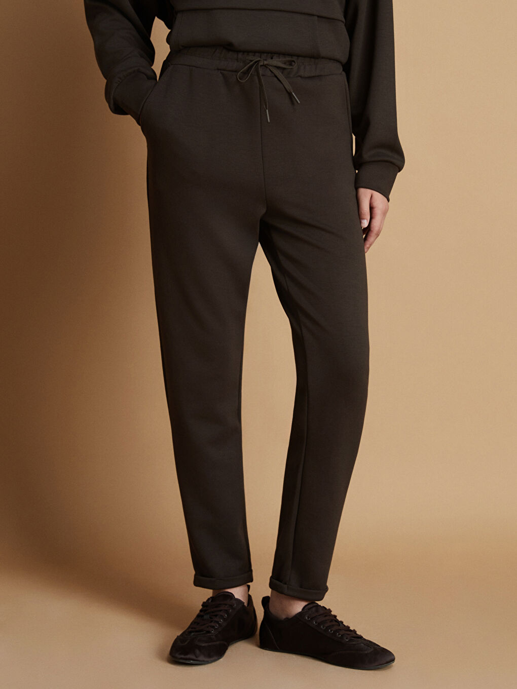 Women's Sweatpants with Elastic Waist-2