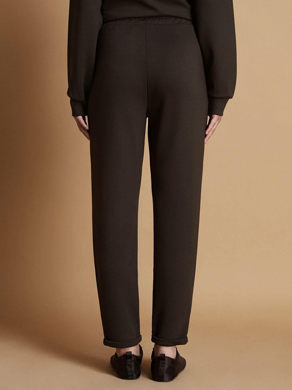 Women's Sweatpants with Elastic Waist-4