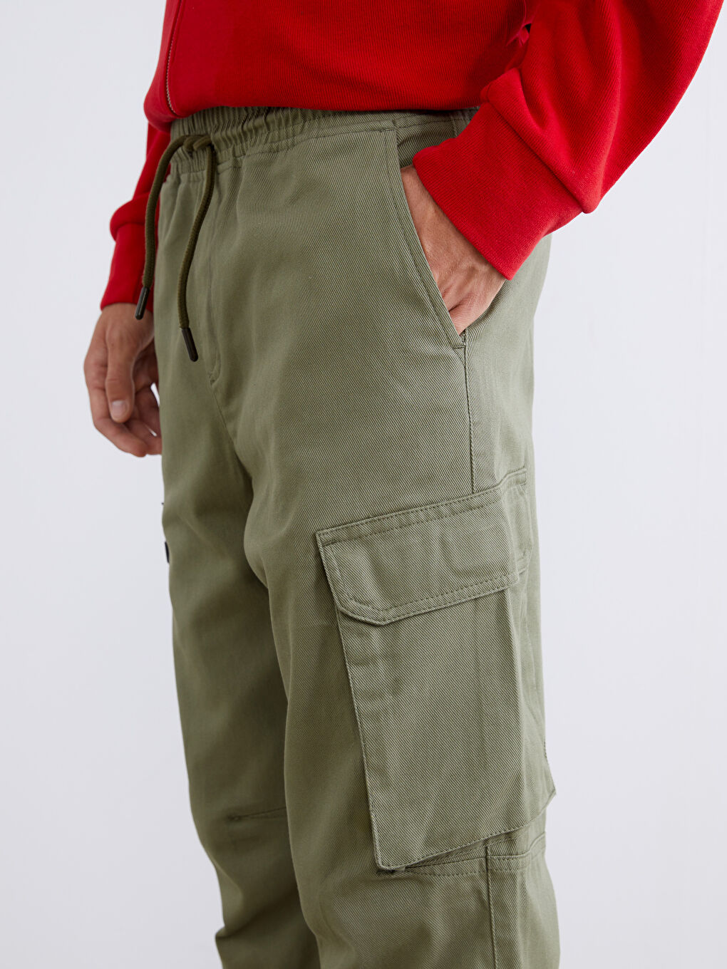 Standard Fit Men's Cargo Trousers-2