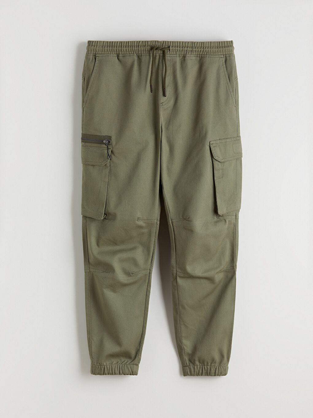 Standard Fit Men's Cargo Trousers-4