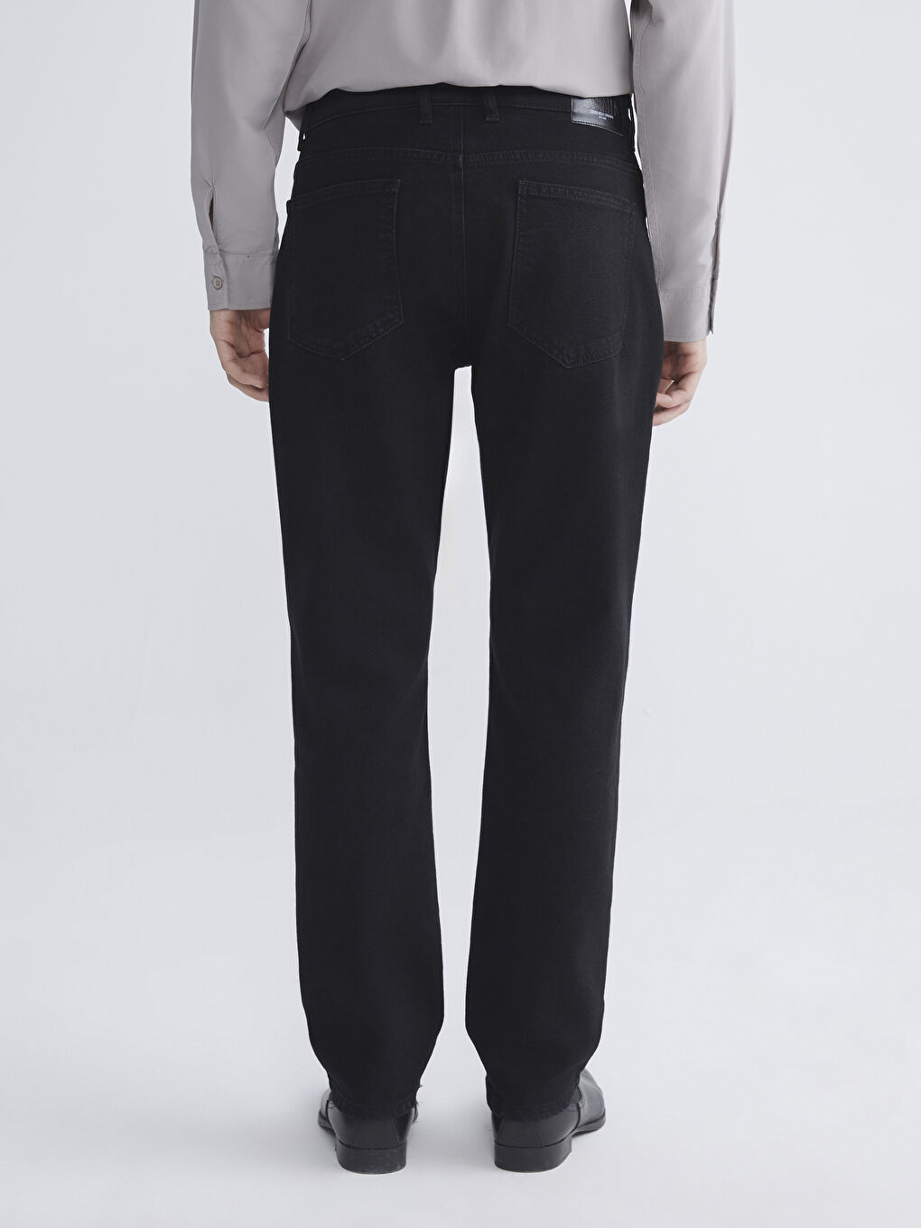 779 جينز بقصة عادية للرجال-3