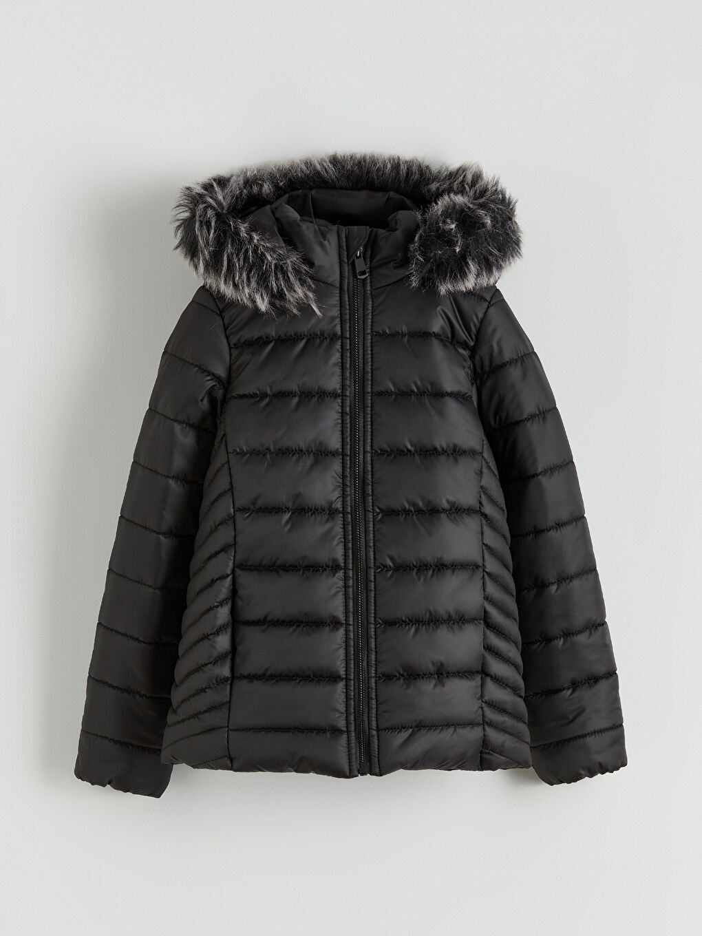 پاڵتۆی پوفەری کچان کڵاودار