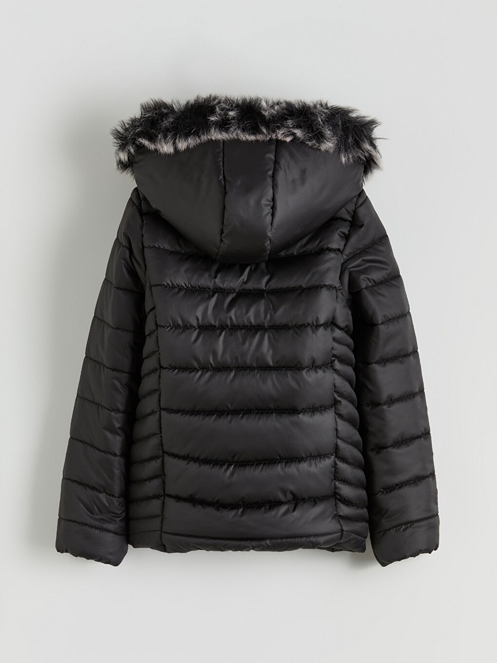 پاڵتۆی پوفەری کچان کڵاودار-2