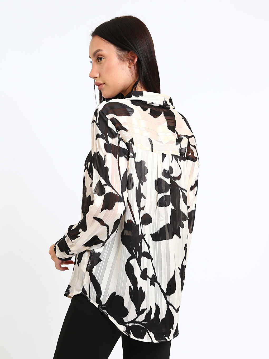 Çiçekli Kadın Gömlek-4