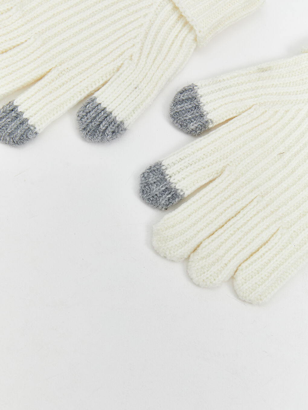 Girls' Knitwear Gloves-1