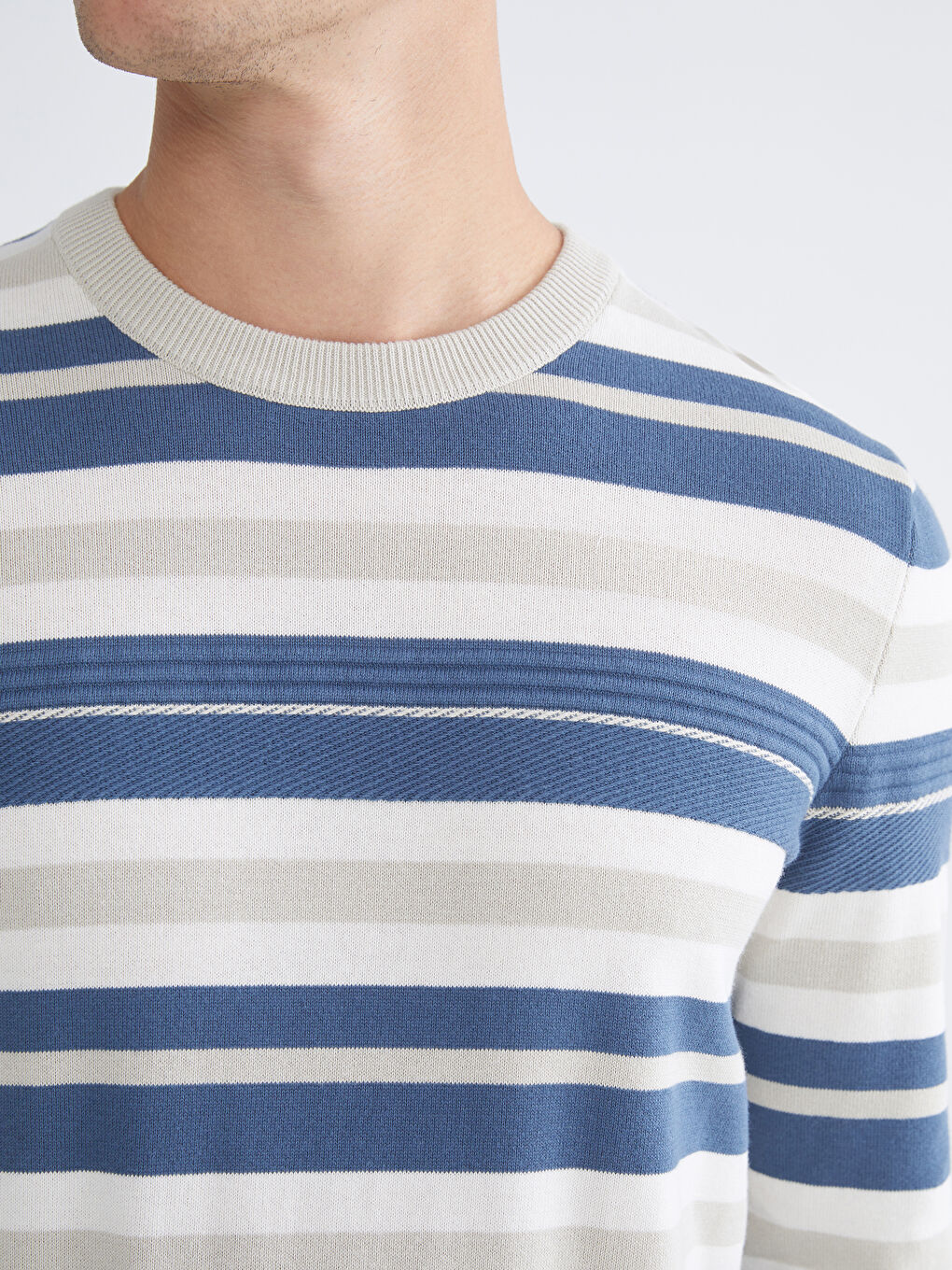 ерлерге арналған трикотаж жолақты жемпір-2