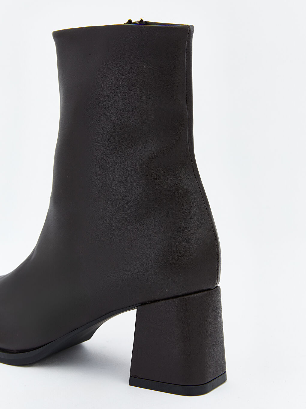 Kahverengi Deri Görünümlü Kadın Topuklu Bot-4