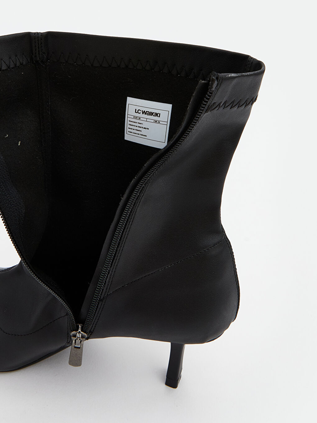 Siyah Deri Görünümlü Kadın Topuklu Bot-6