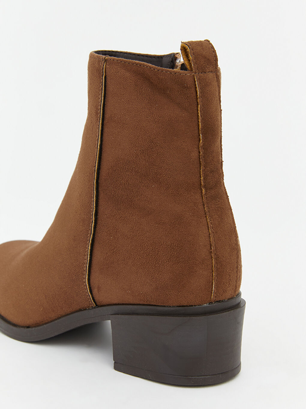 Bej Deri Görünümlü Kadın Bot-4