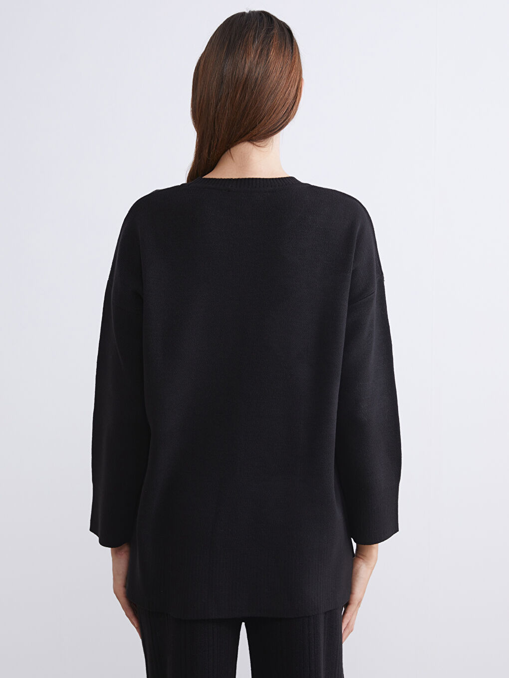 Crew Neck Women's Knitwear Sweater-3