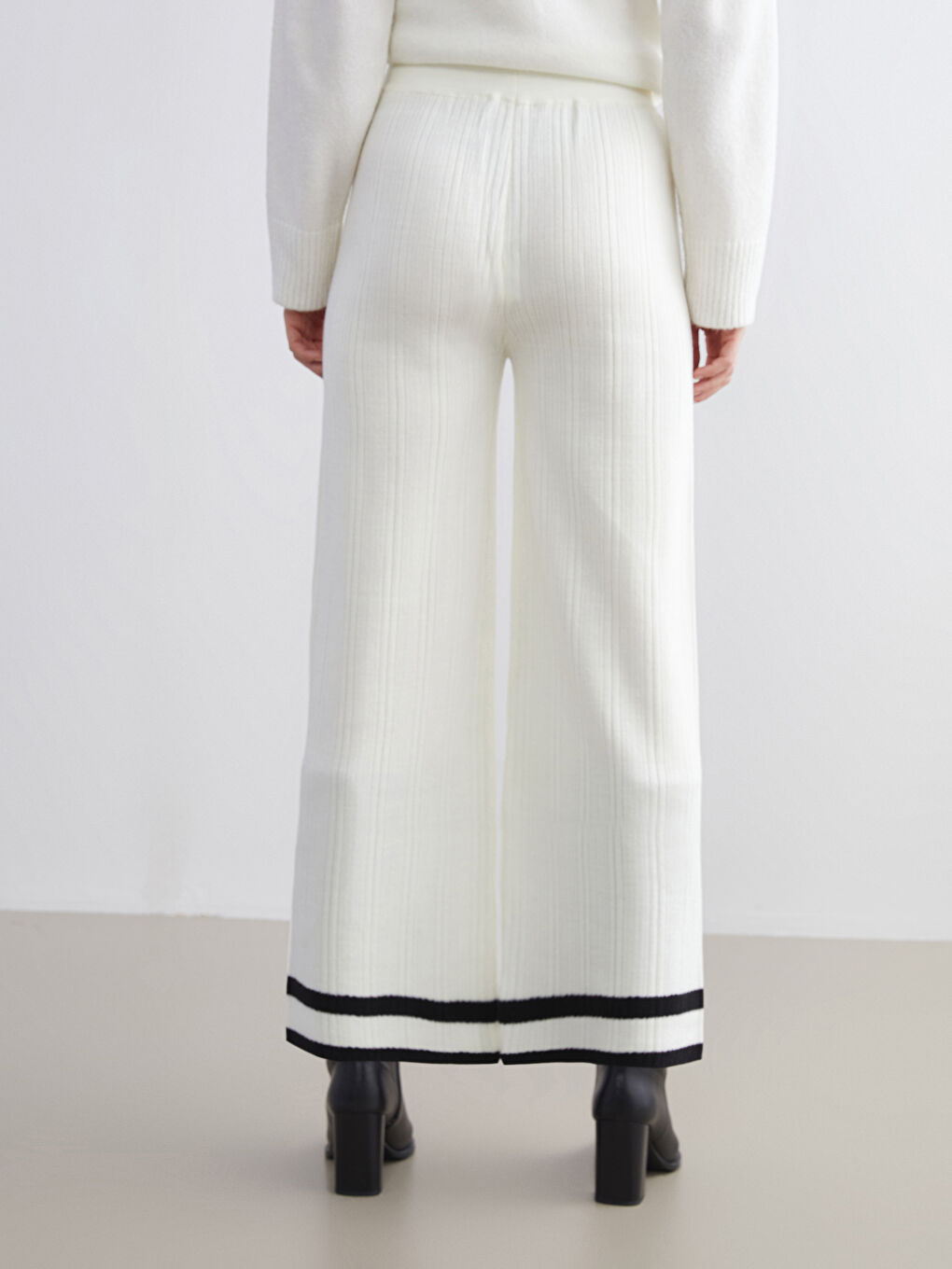 Women's Elastic Waist Striped Knitwear Trousers-7