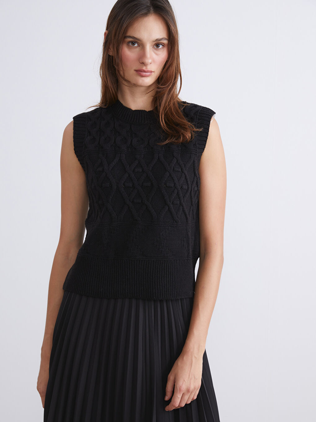 Crew Neck Self Patterned Women's Knitwear Sweater Vest