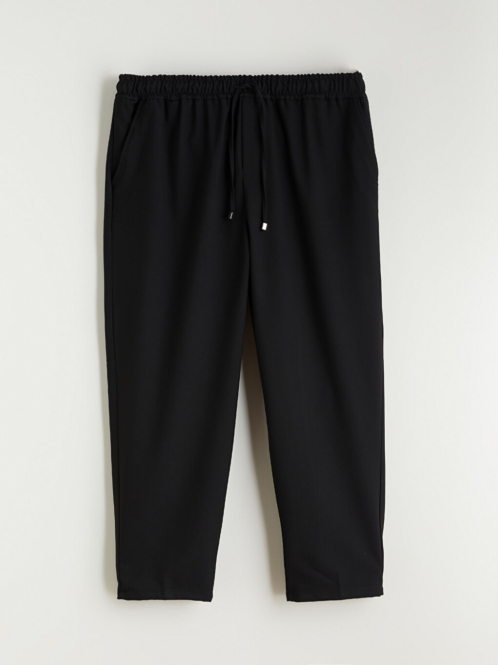 Siyah Büyük Beden Beli Lastikli Havuç Kesim Kadın Pantolon-8