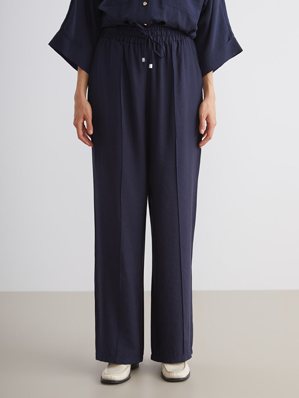 Lacivert Beli Lastikli Modal Karışımlı Kadın Pantolon-1