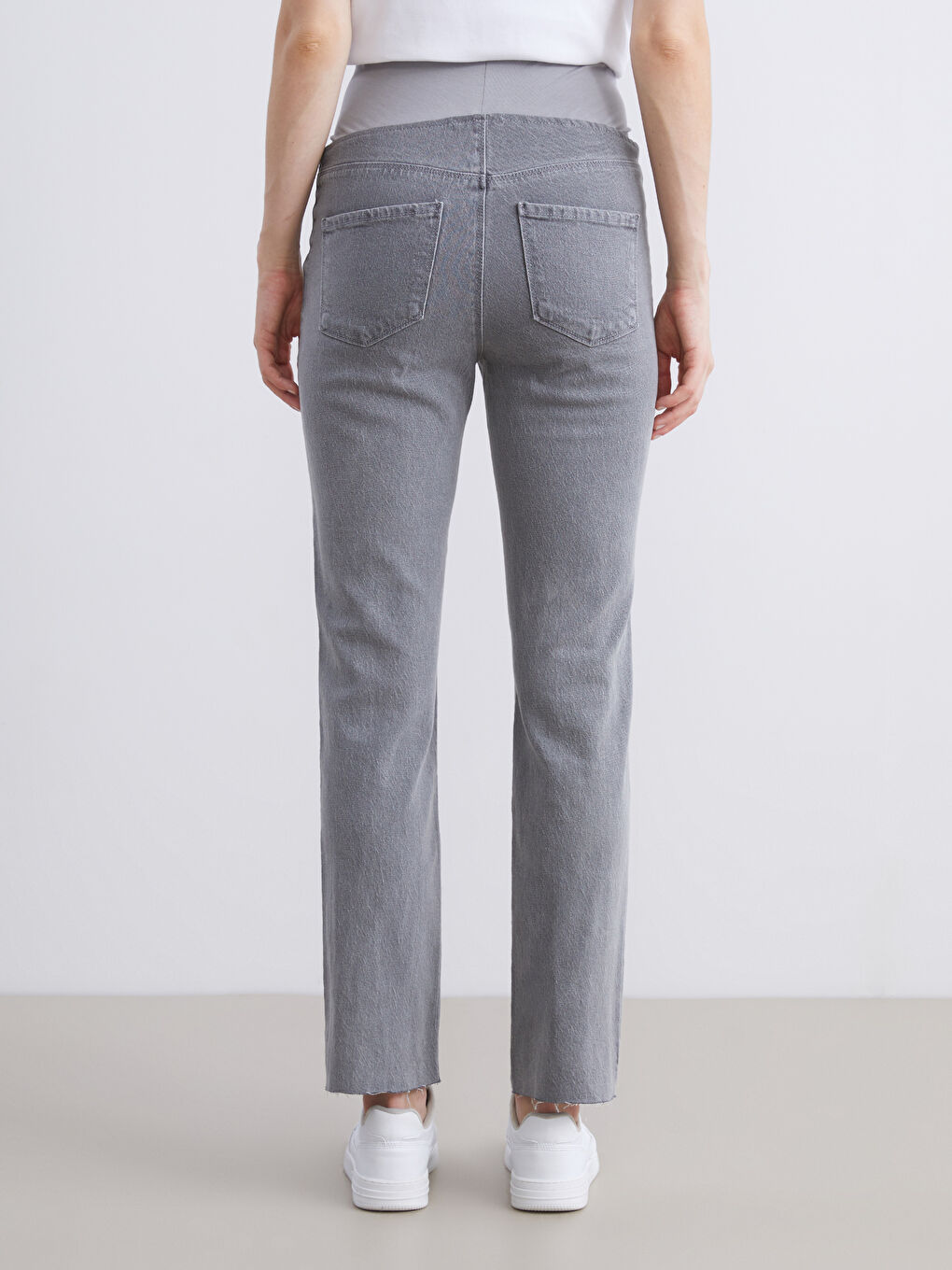 Gri Karın Panelli Straight Fit Hamile Jean Pantolon-4