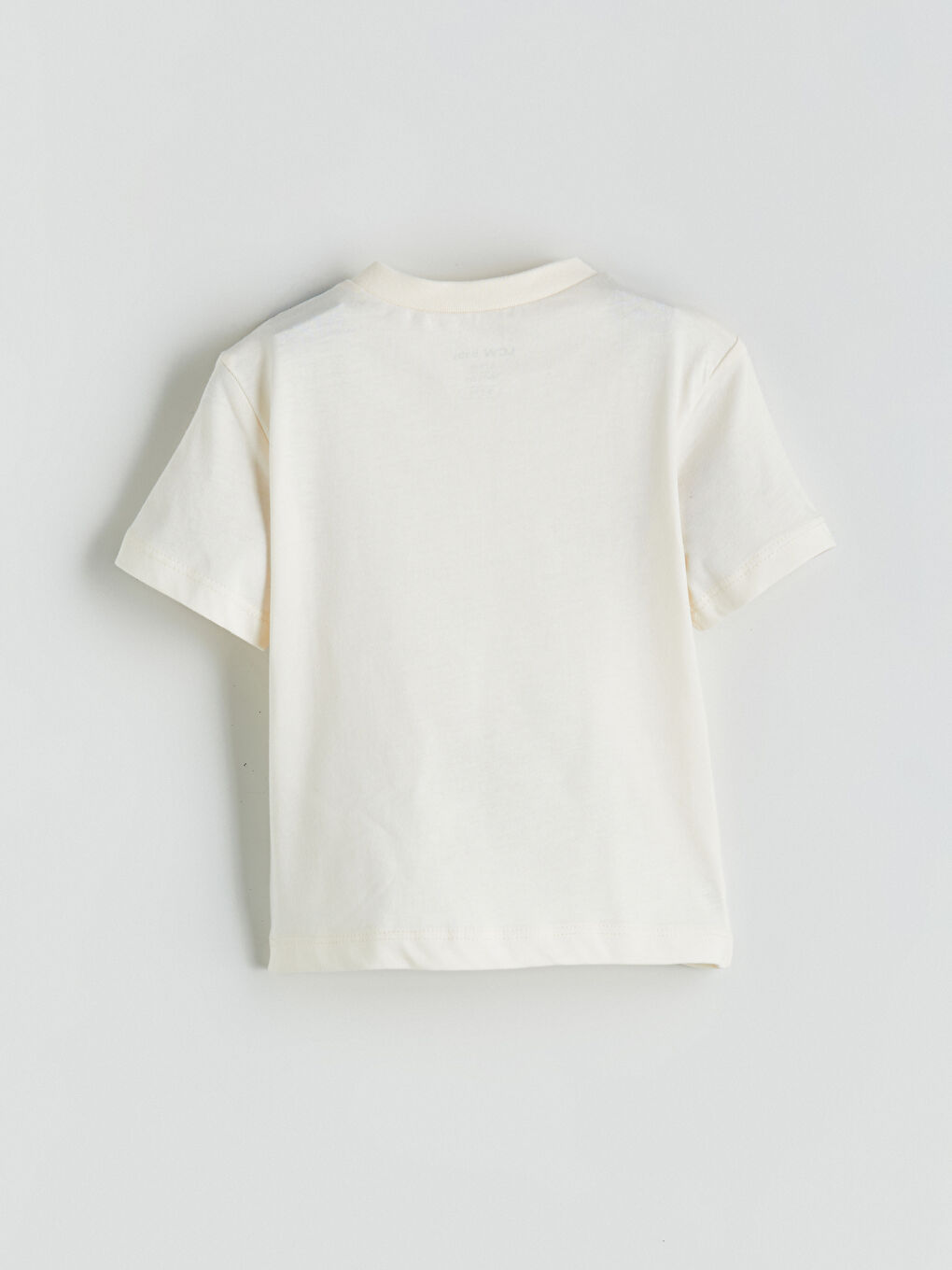 Ekru Yılbaşı Temalı Erkek Bebek Tişört ve Şort 2'li-3